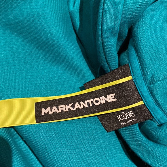 Mark Antoine Collection at Simons - Picture 6 of 10